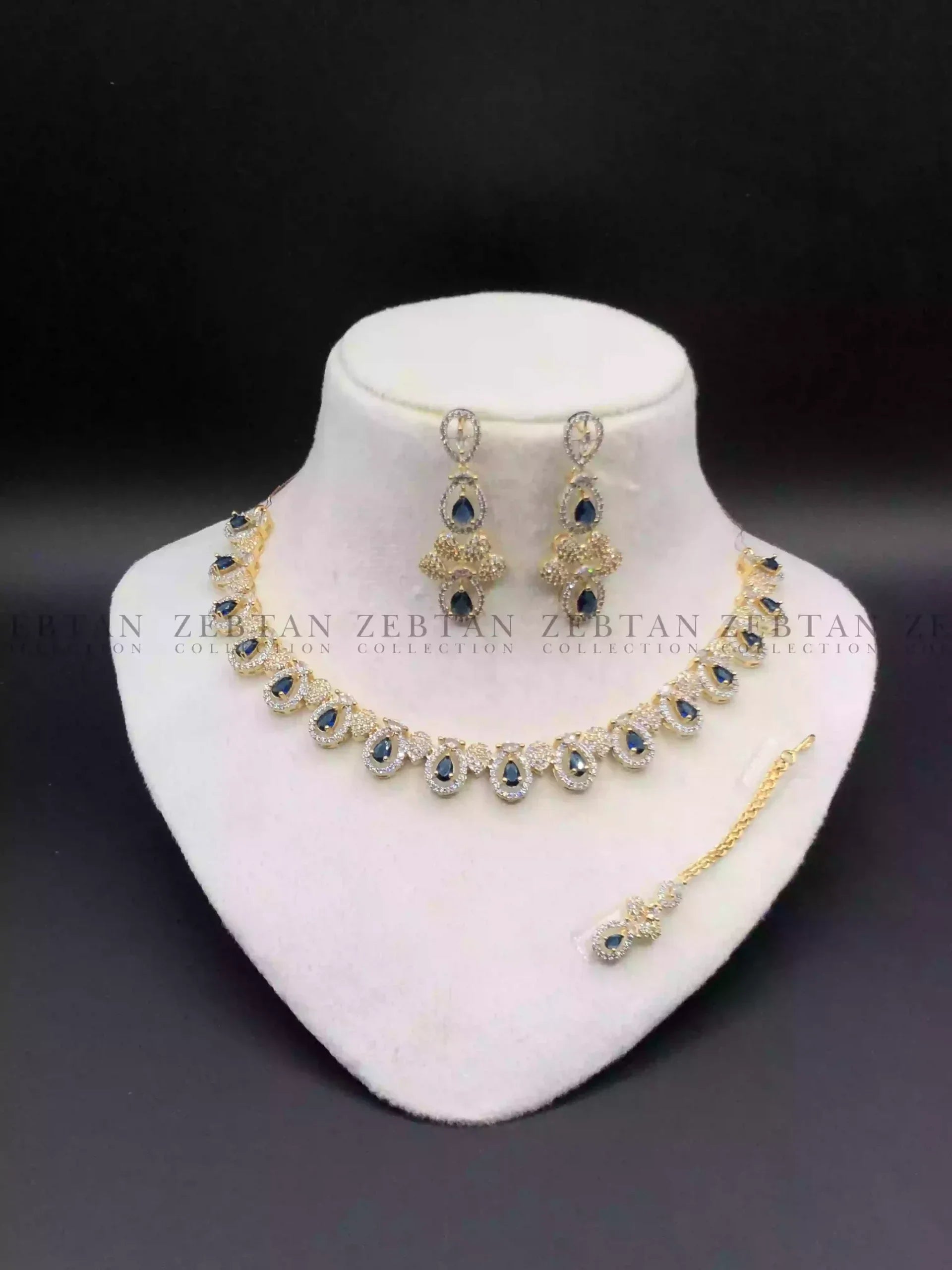 AD zircon necklace set with teeka Main image
