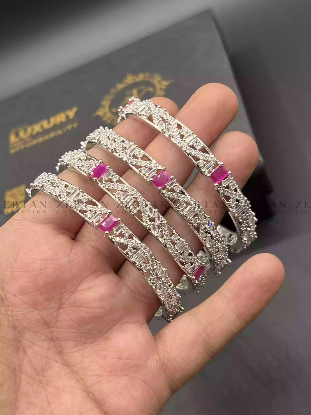 American diamond 4pcs bangle set - Silver