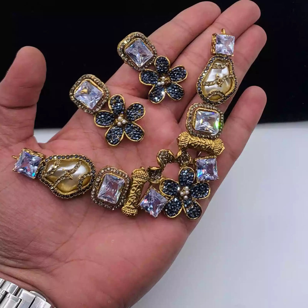 Turkish necklace set