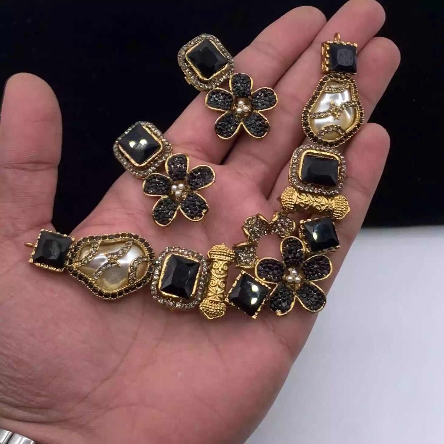 Turkish necklace set