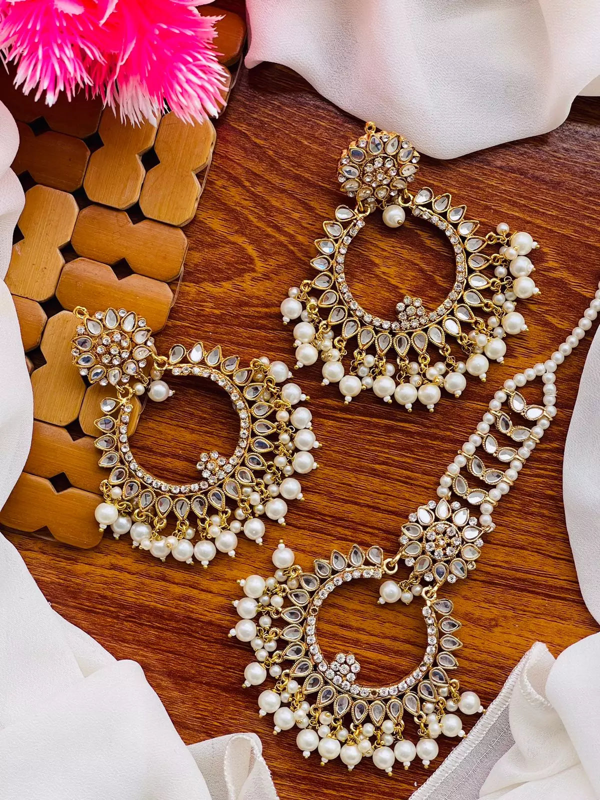 Bahawalpuri kundan earrings teeka