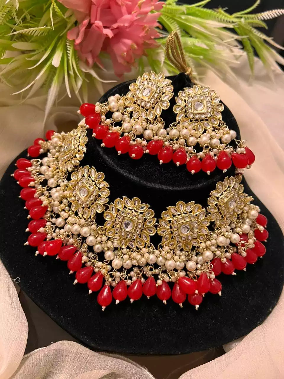 Dabbi kundan choker set