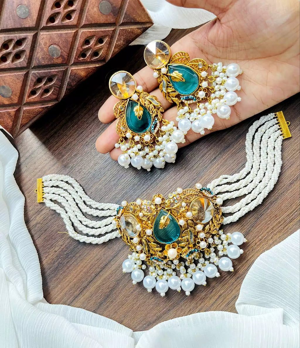 Designer choker set