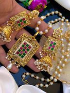 Egyptian pendant set