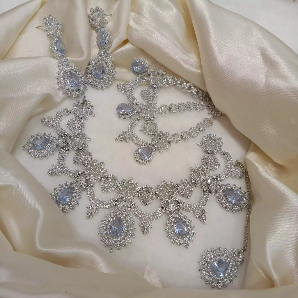 High quality bridal set with jhumar
