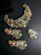 Designer choker set with teeka