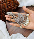 Zircon jhumar