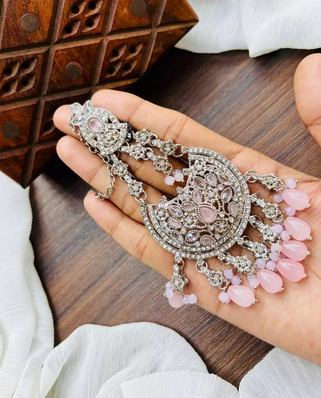 Zircon jhumar Secondary image