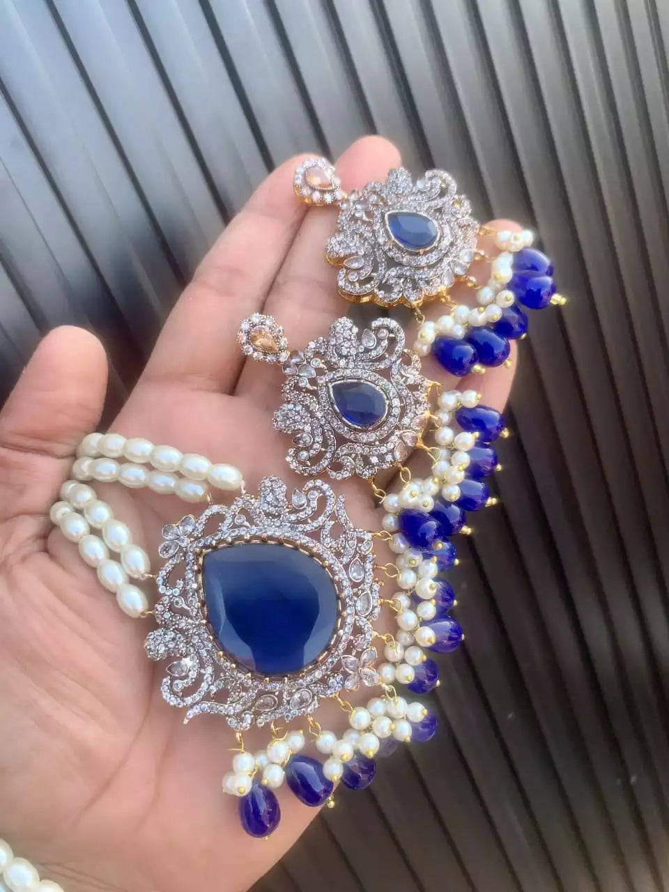 Doublet jarao maala set