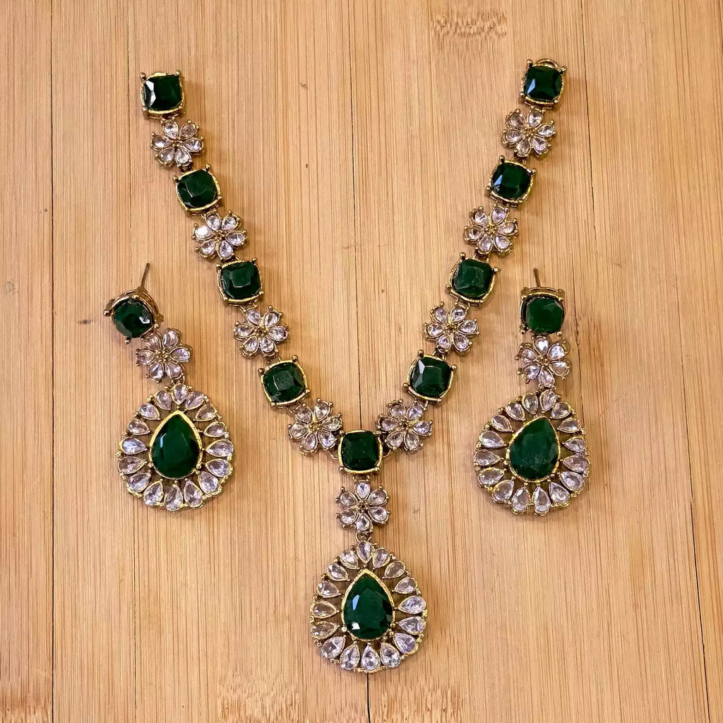 Zircon necklace set