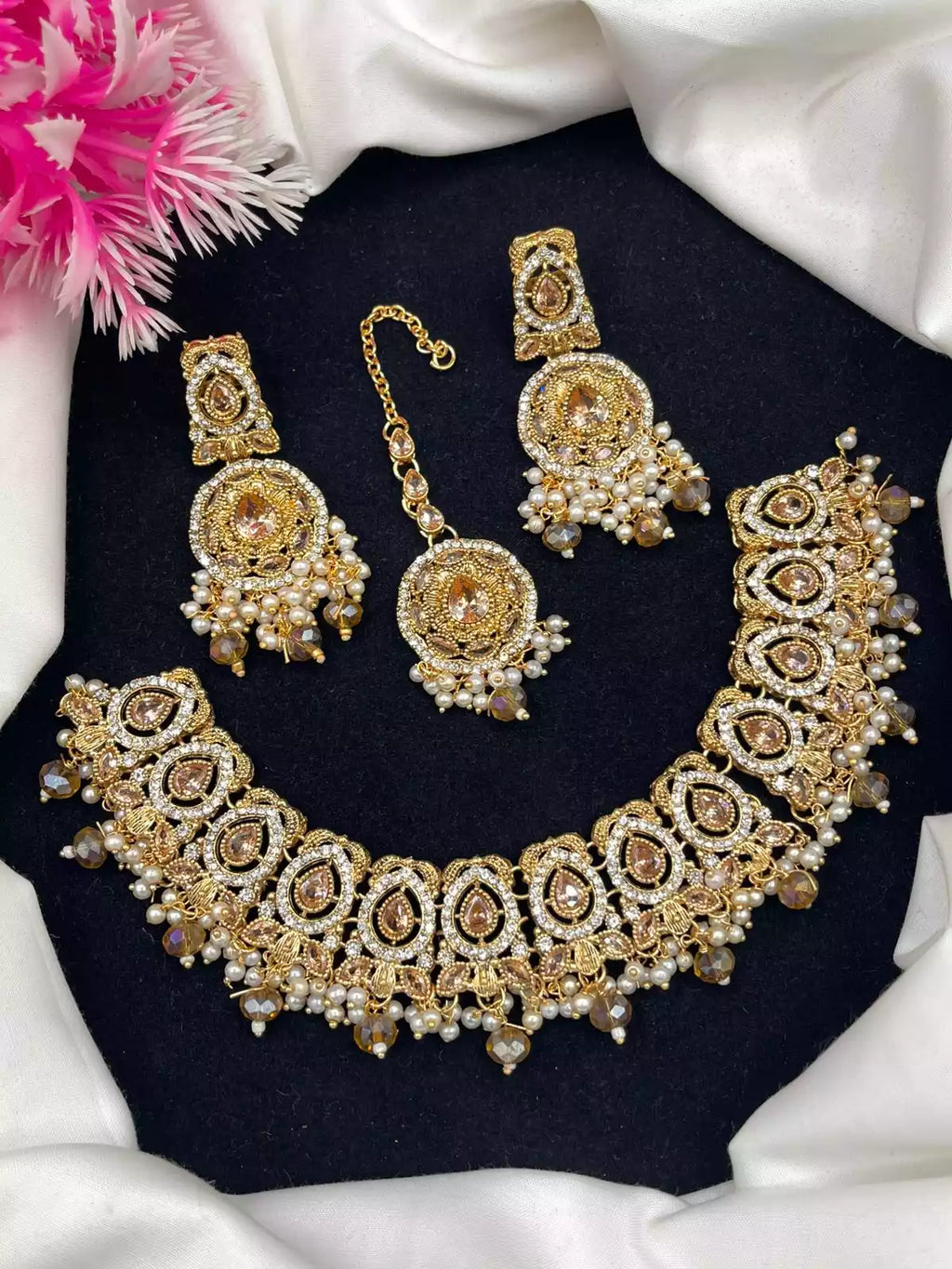 Zircon Necklace Set with Teeka