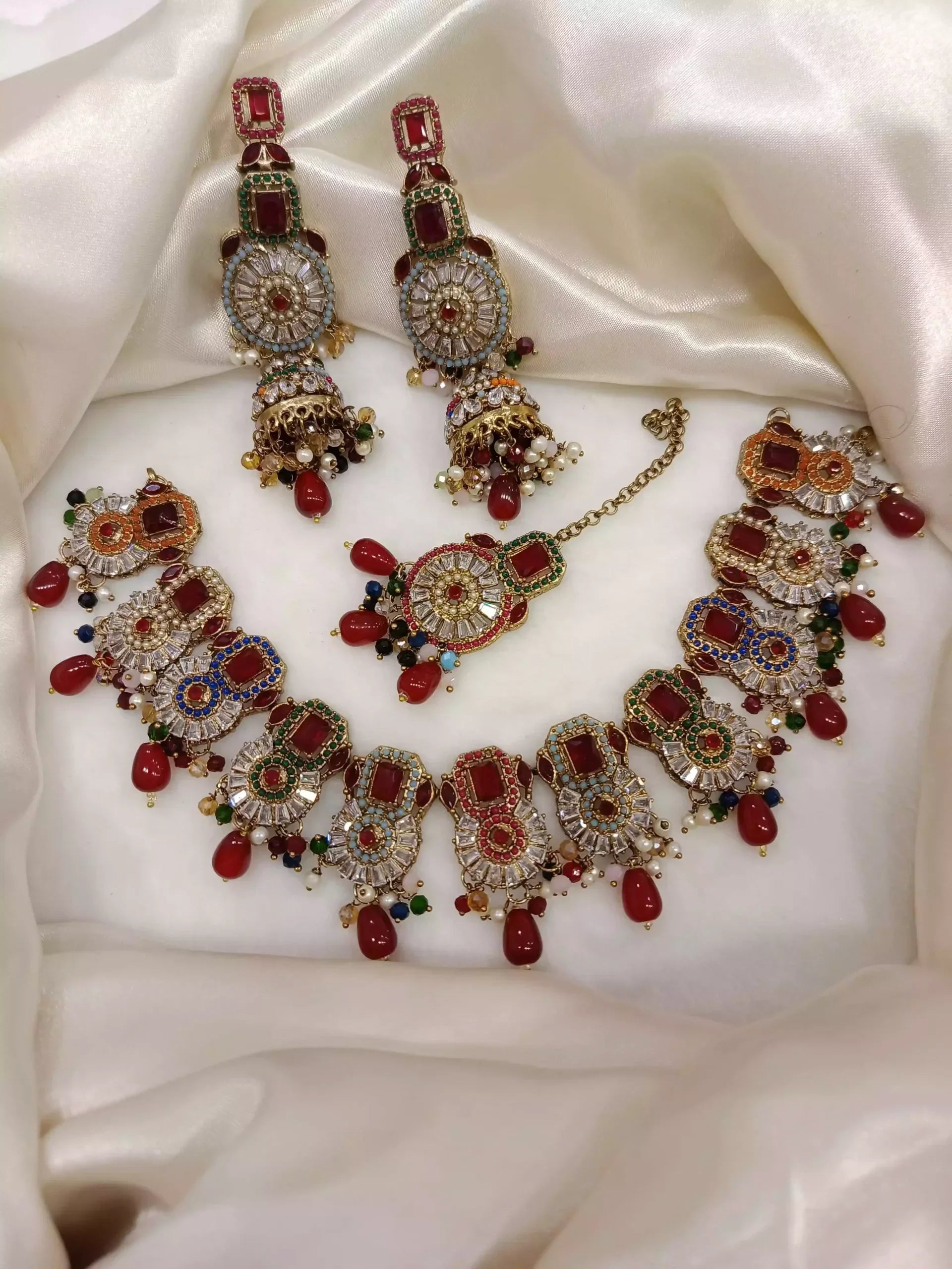 Zircon Necklace Set with Big Size Earrings