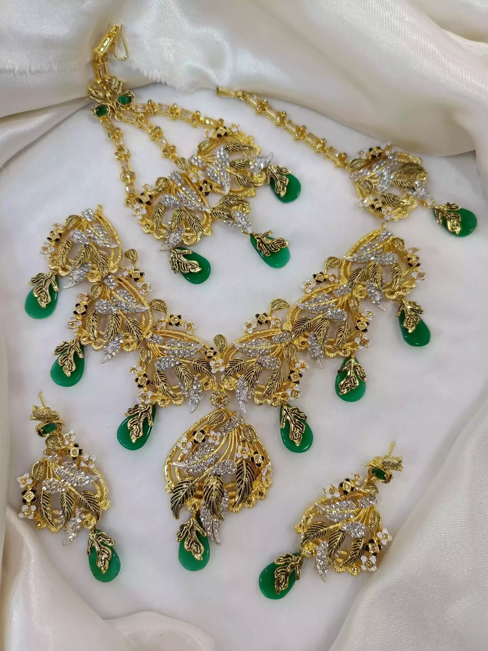 Designer Bridal Set With Jhumar