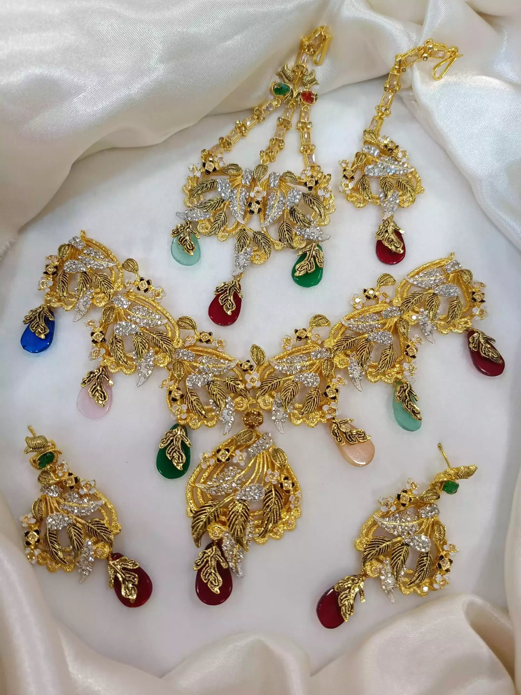 Designer Bridal Set With Jhumar