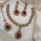Zircon necklace set with teeka