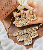 Doublet choker set