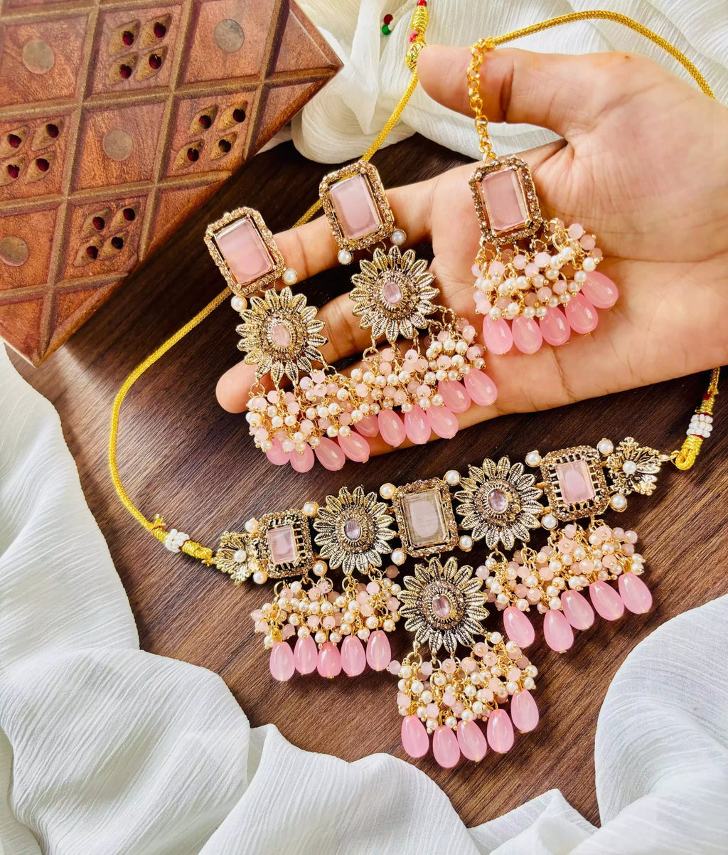 Doublet choker set