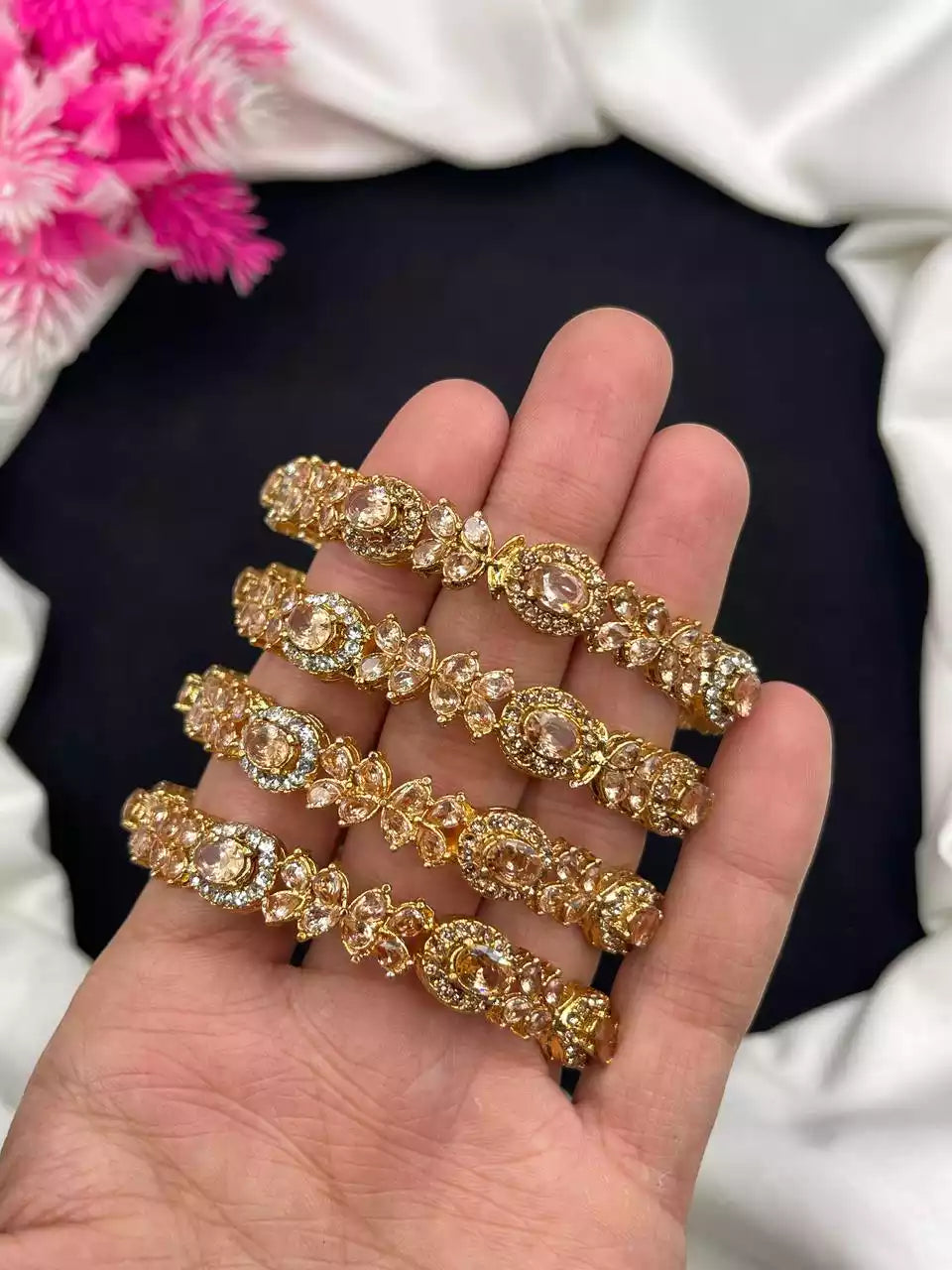 Zircon 4pcs bangle set