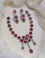 3D style necklace set
