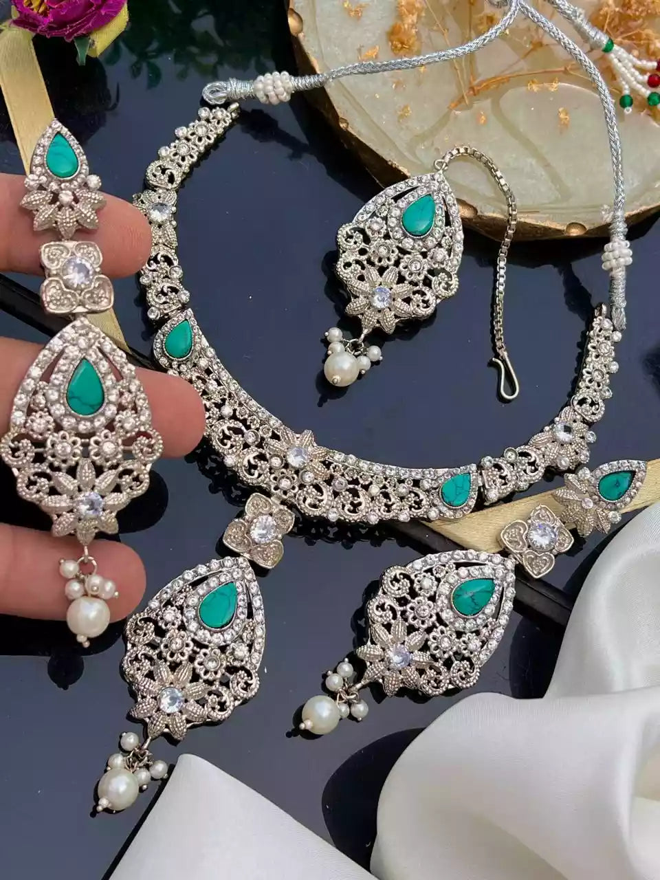 Gold plated necklace set