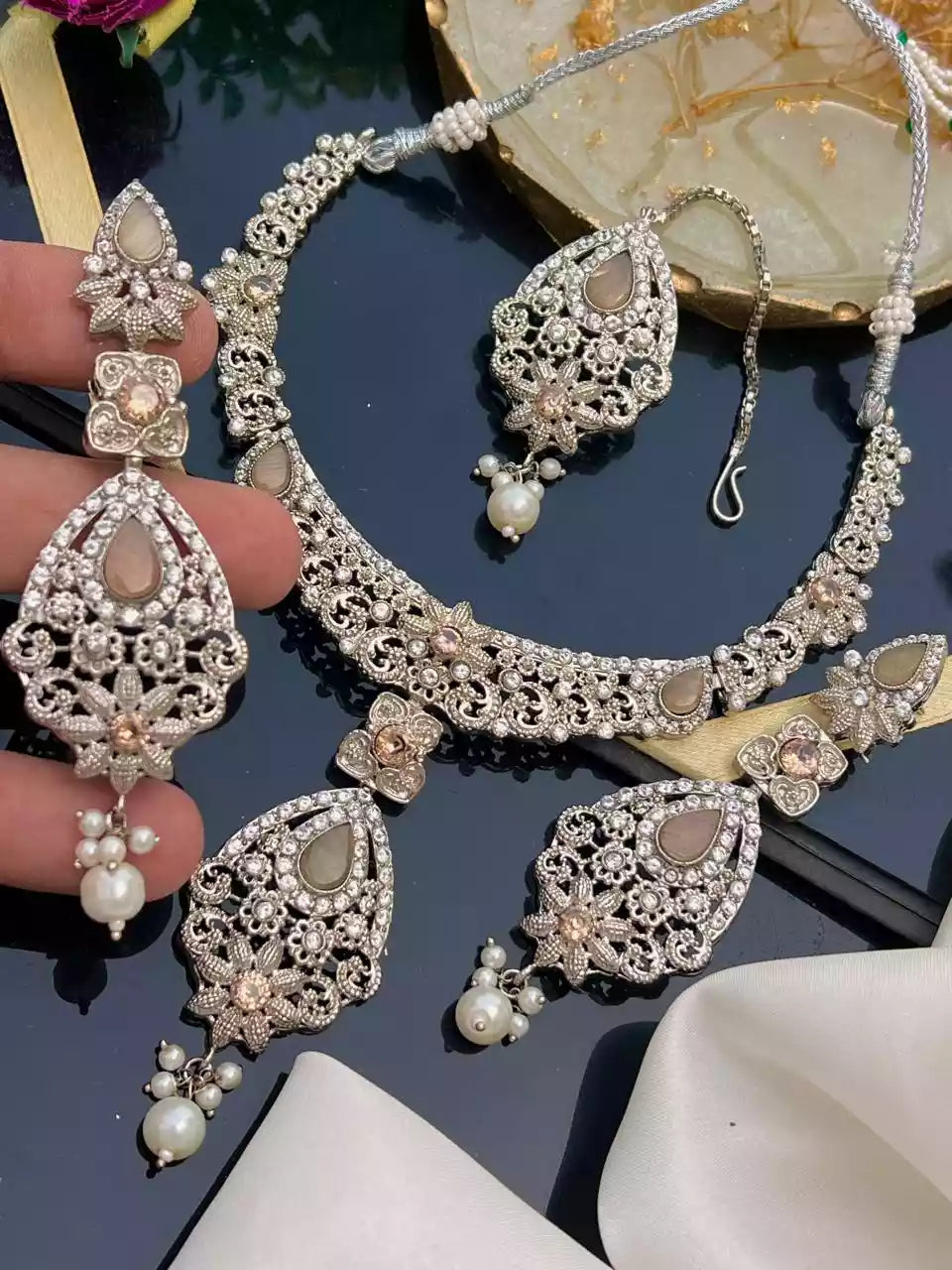 Gold plated necklace set