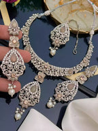 Gold plated necklace set
