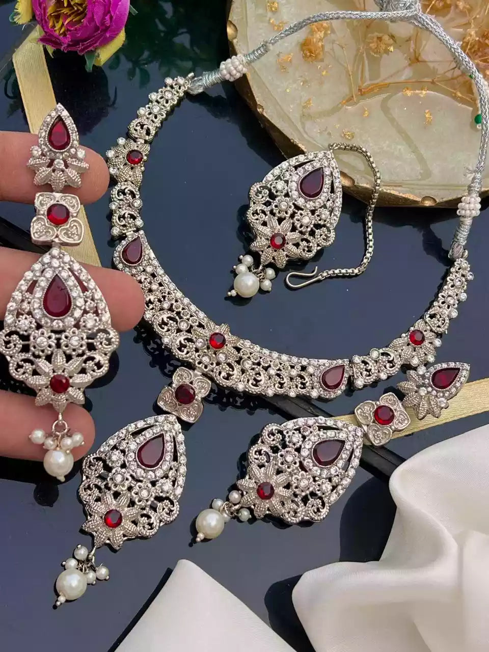 Gold plated necklace set