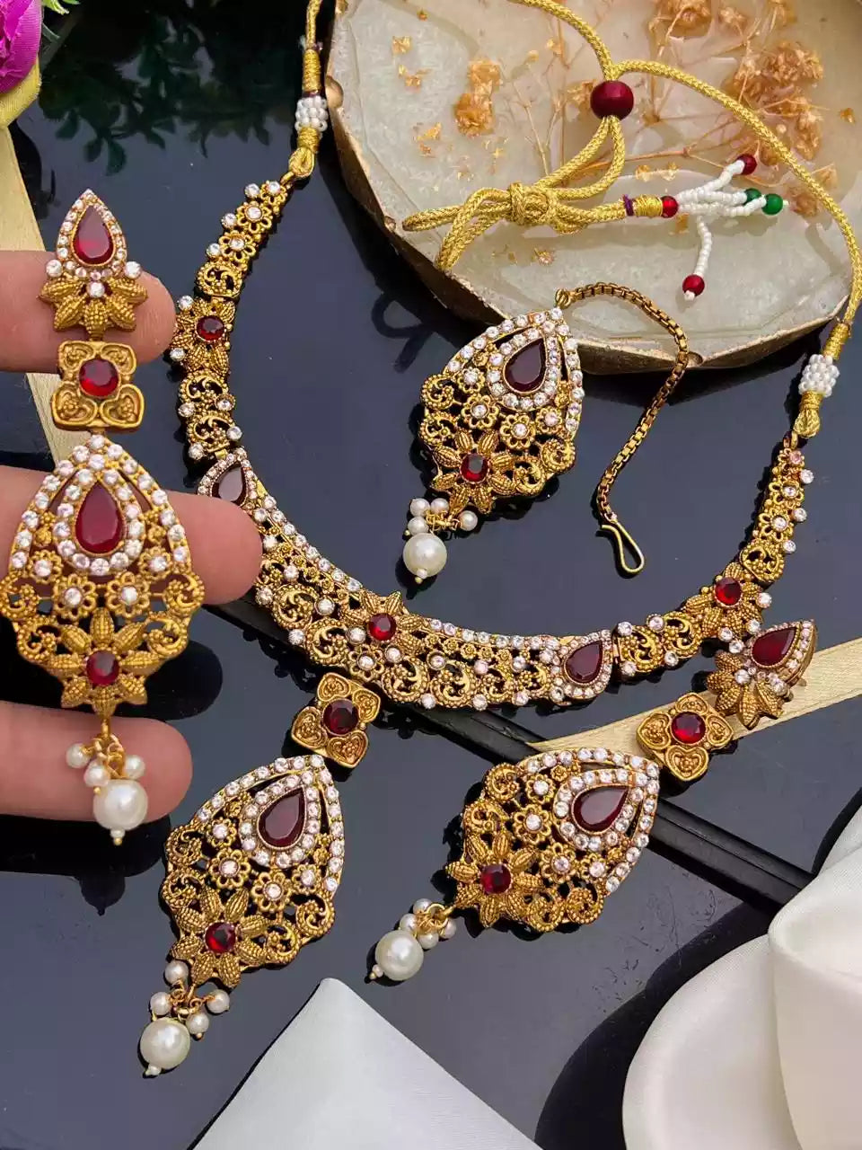 Gold plated necklace set
