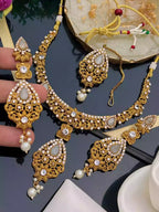 Gold plated necklace set