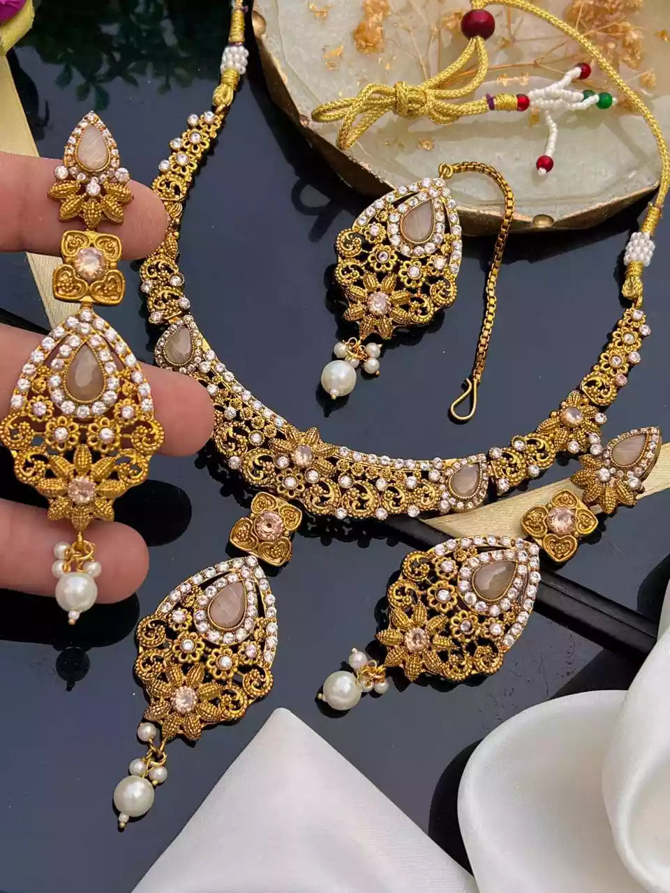 Gold plated necklace set