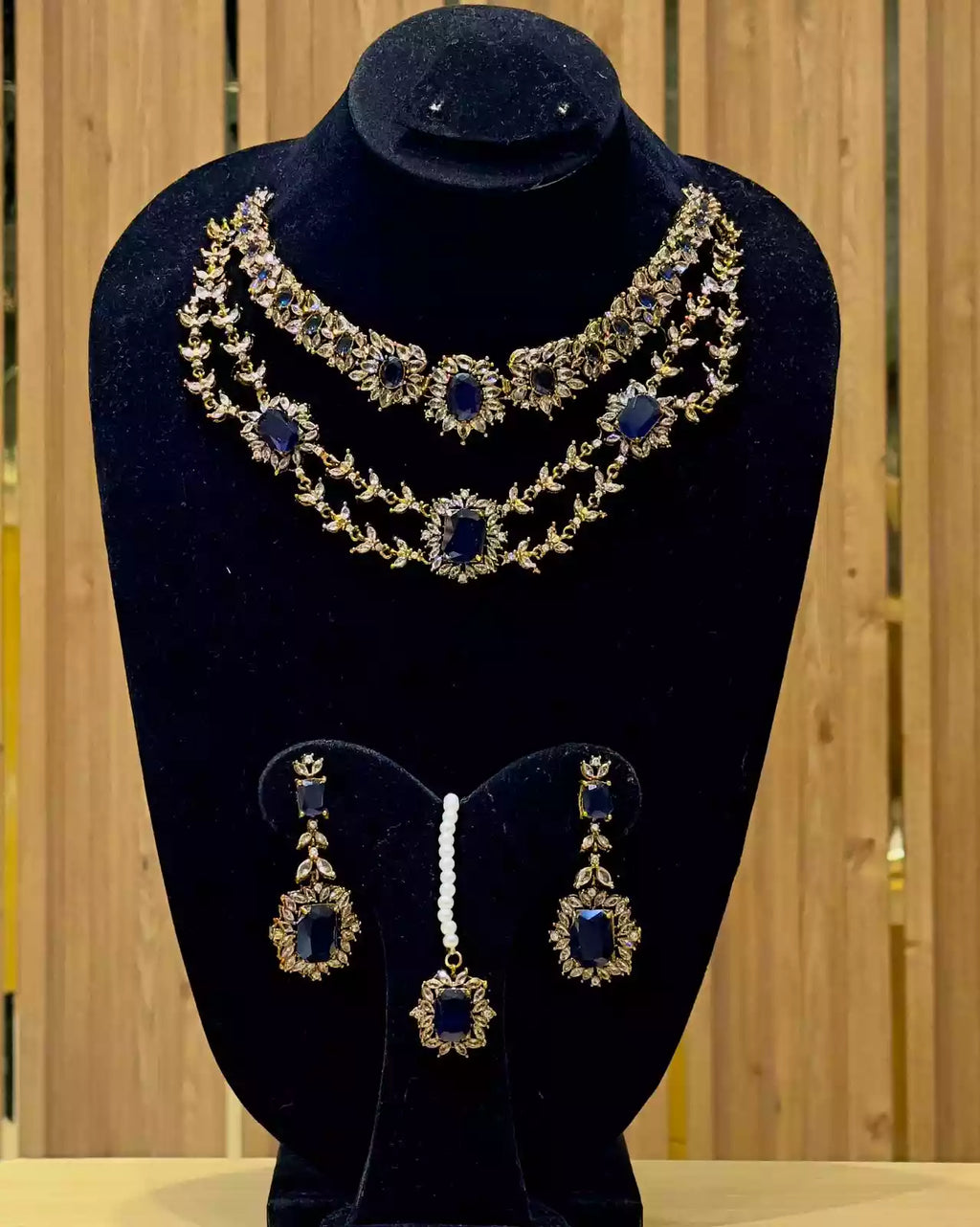 Double line necklace set
