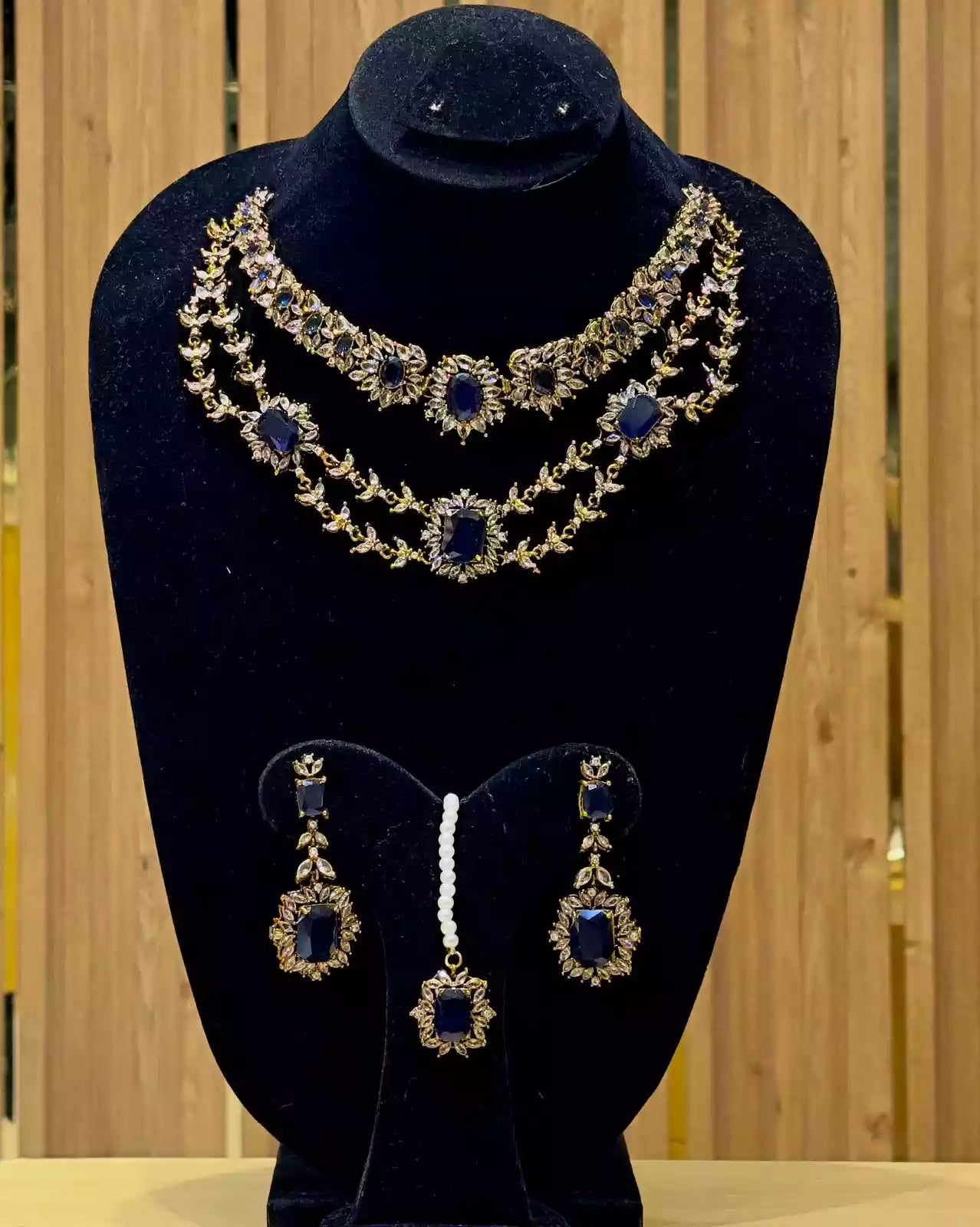 Double line necklace set