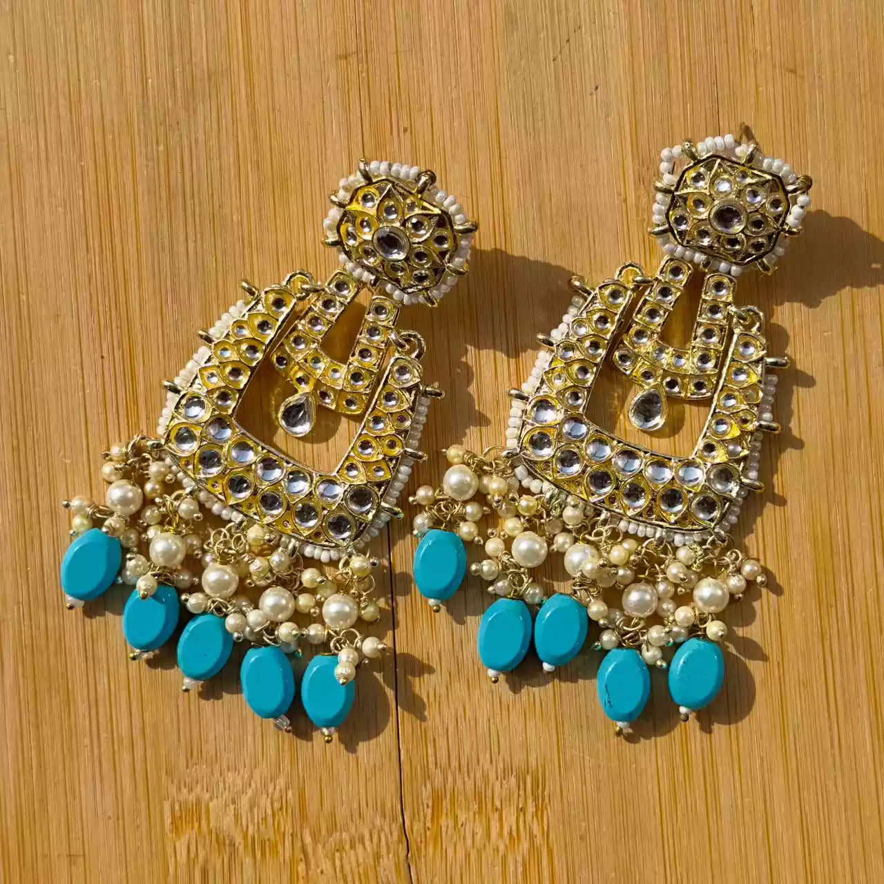 Dabbi kundan earrings Main image