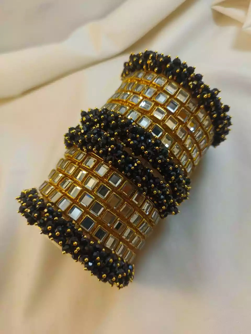 Kundan gajra bangles set