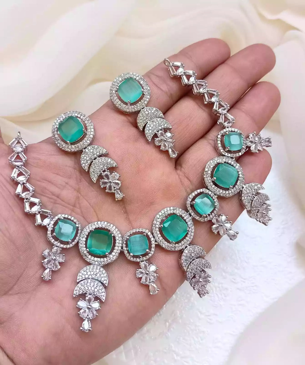 Micro zircon necklace set
