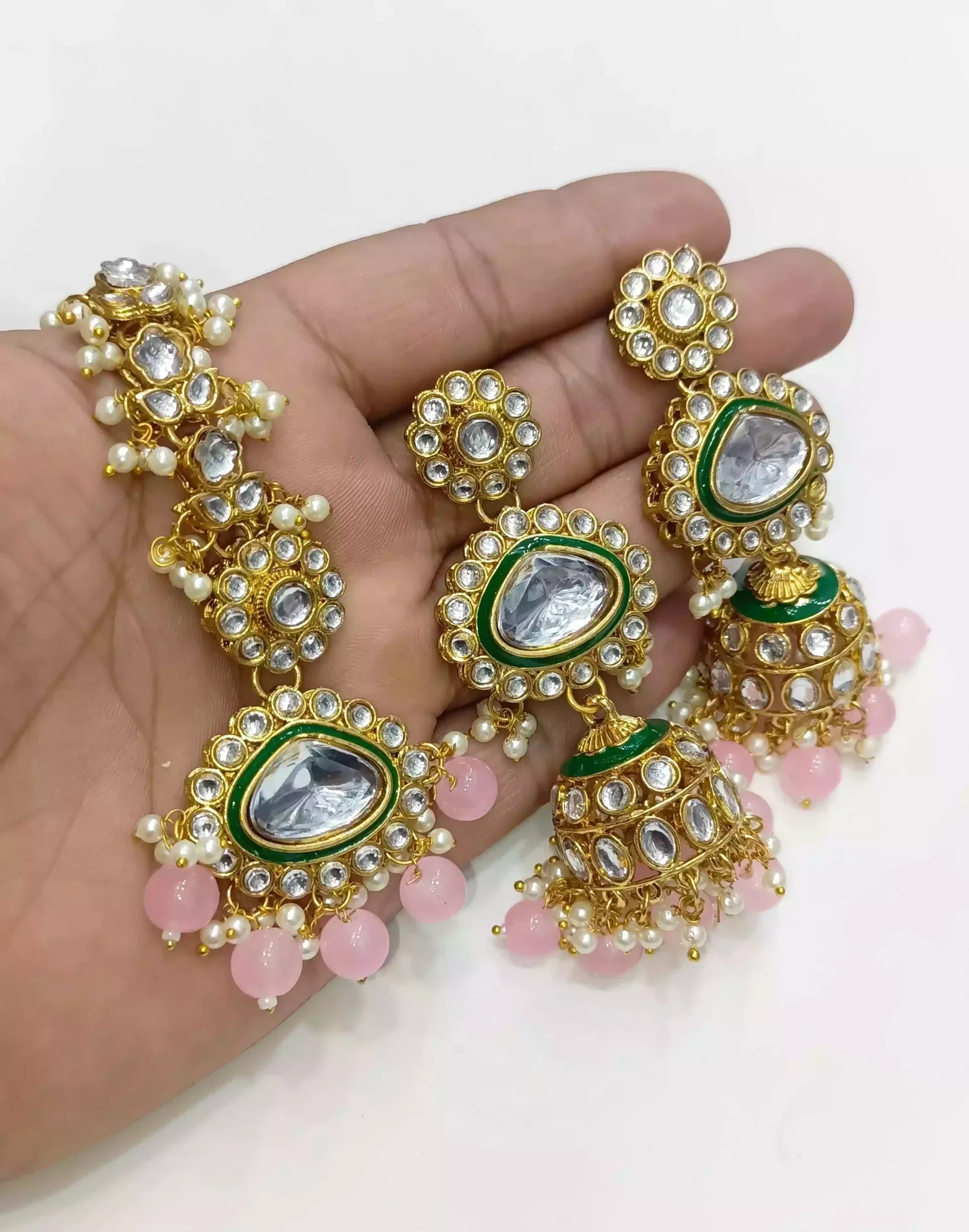 Kundan jhumki earrings with teeka