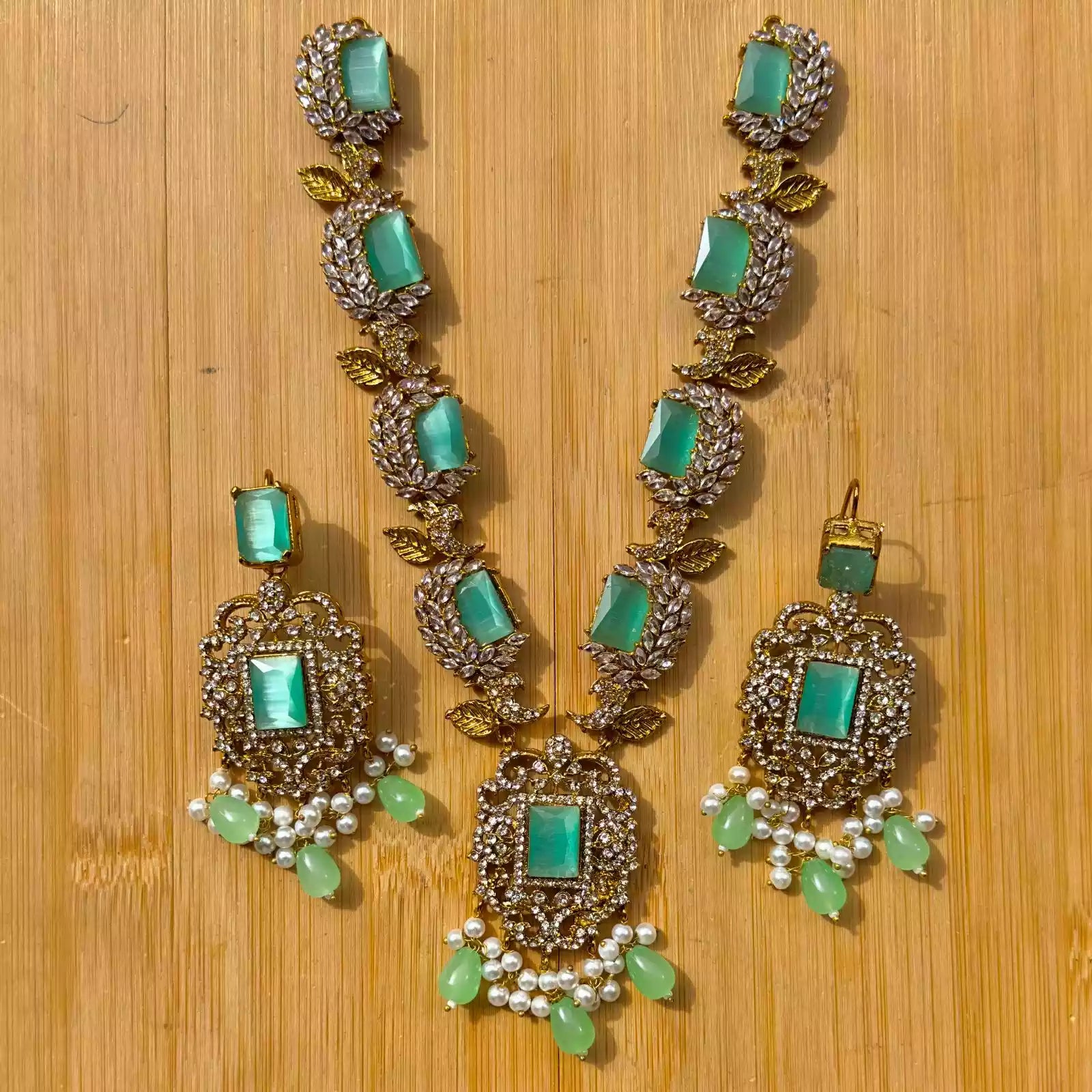 Rp jarao necklace set