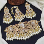 Handmade choker set with teeka
