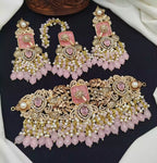 Handmade choker set with teeka