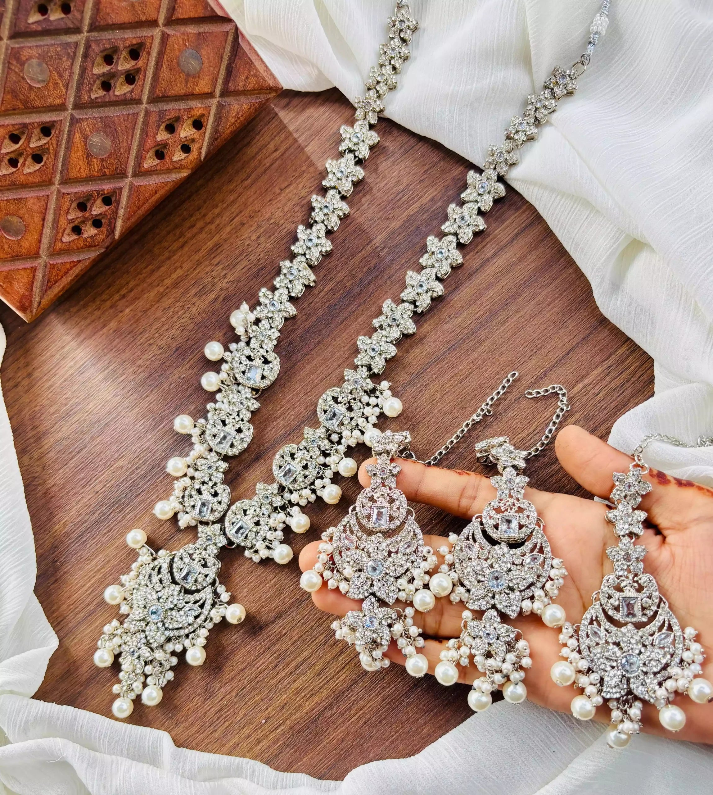 Zircon maala set with teeka