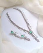 Elegant zircon necklace set
