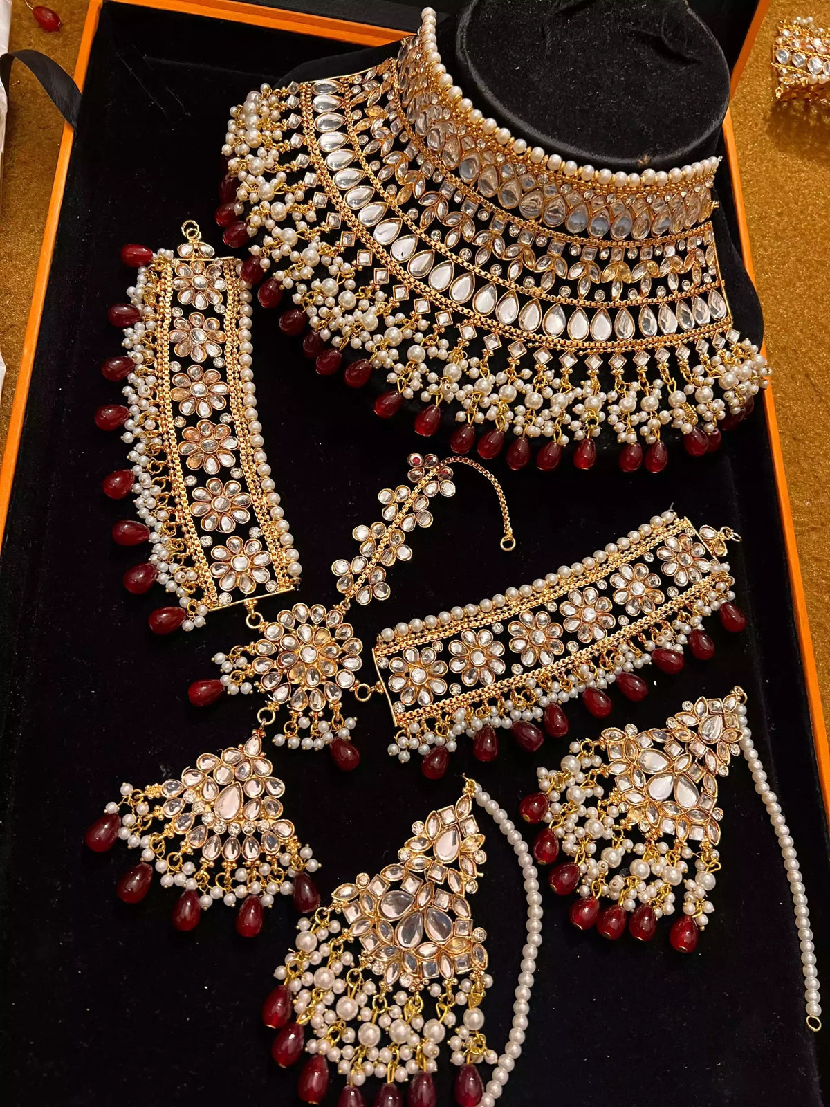 Kundan bridal set with matha patti Main image