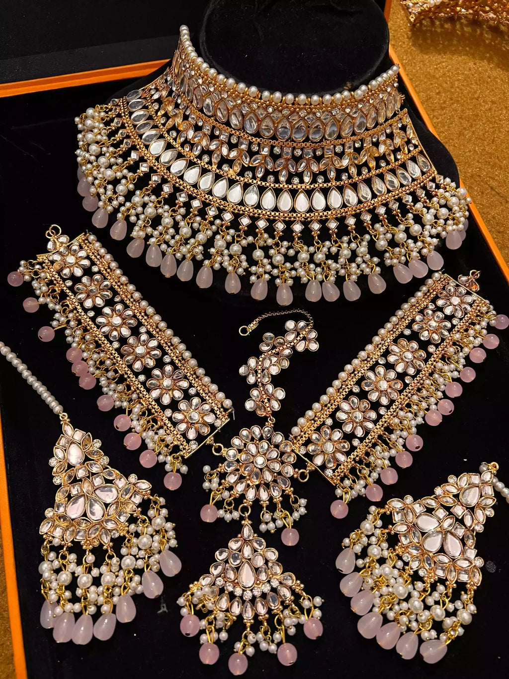 Kundan bridal set with matha patti