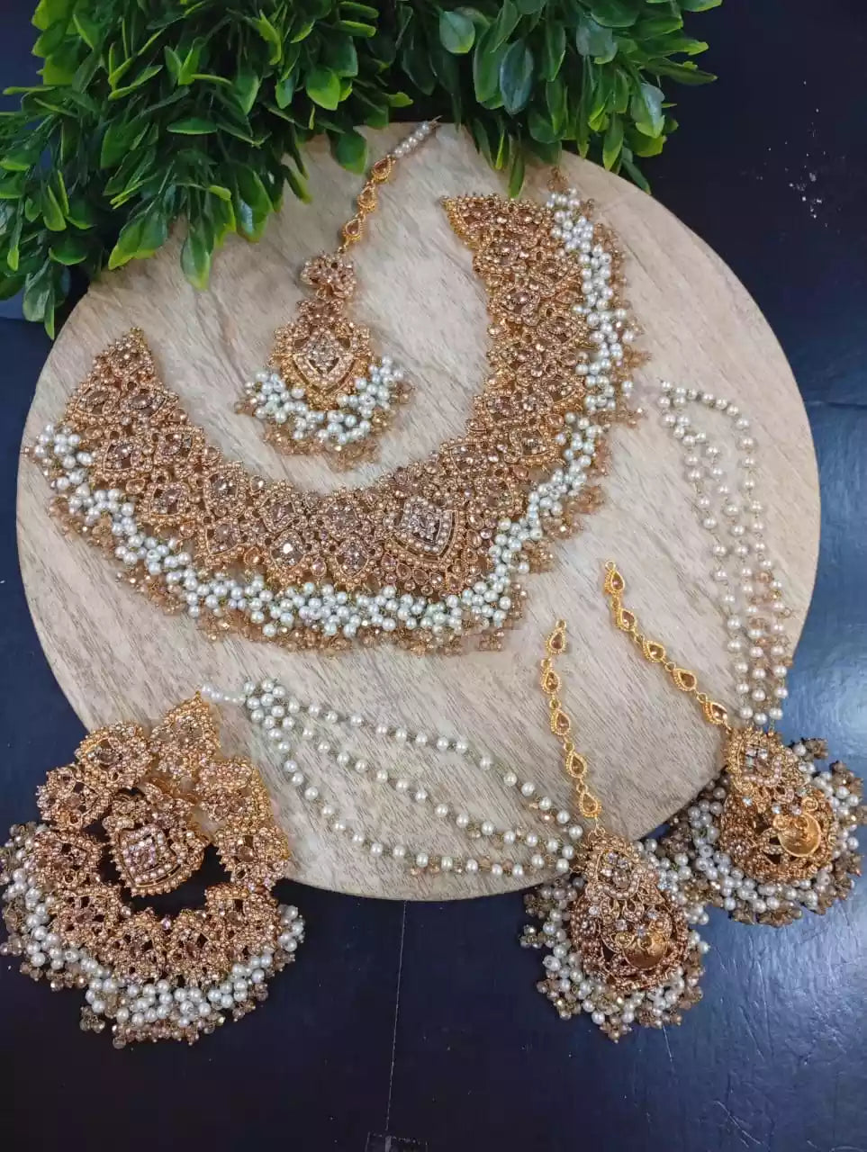 Noratan bridal set with jhumar