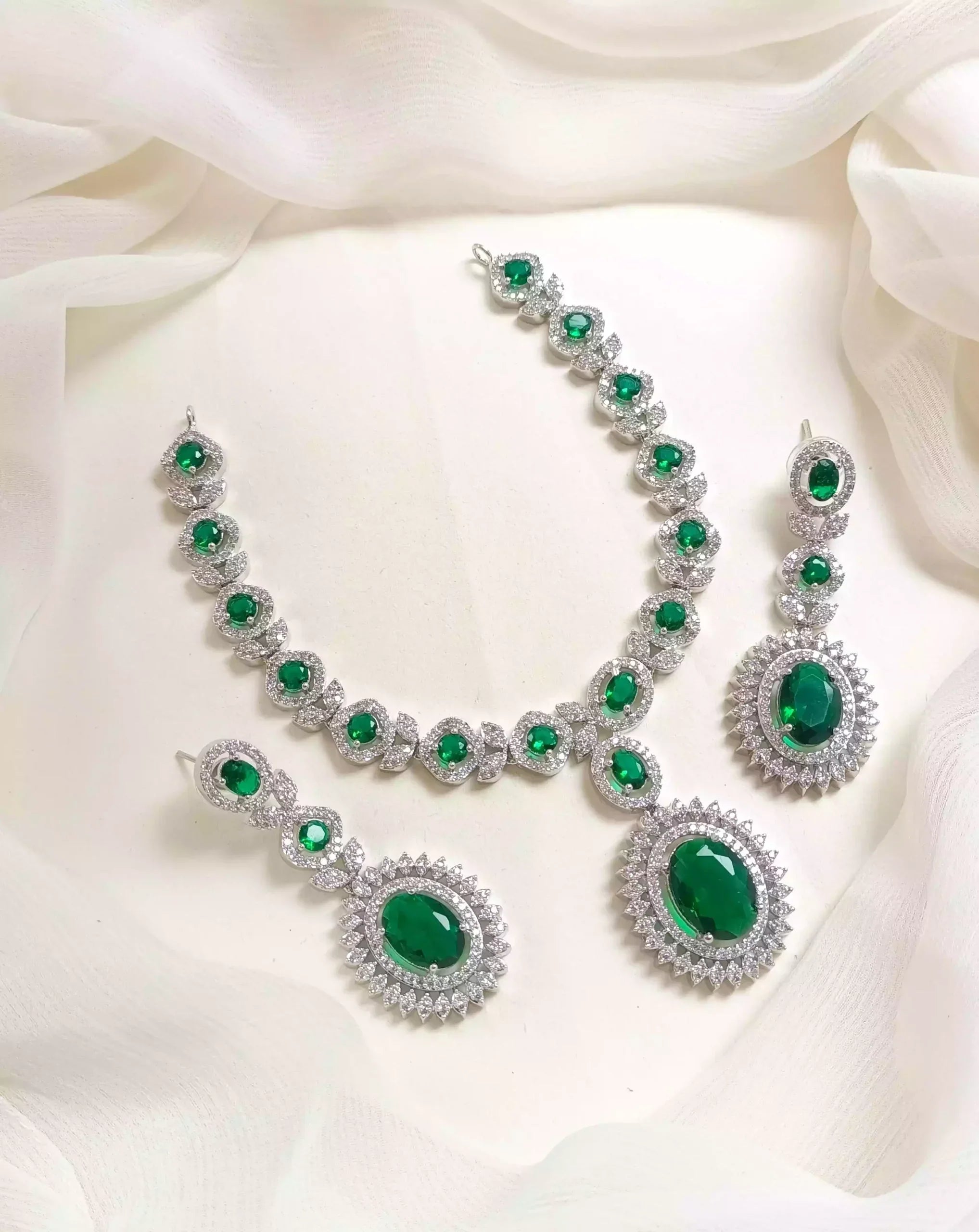 American diamond necklace set Main image