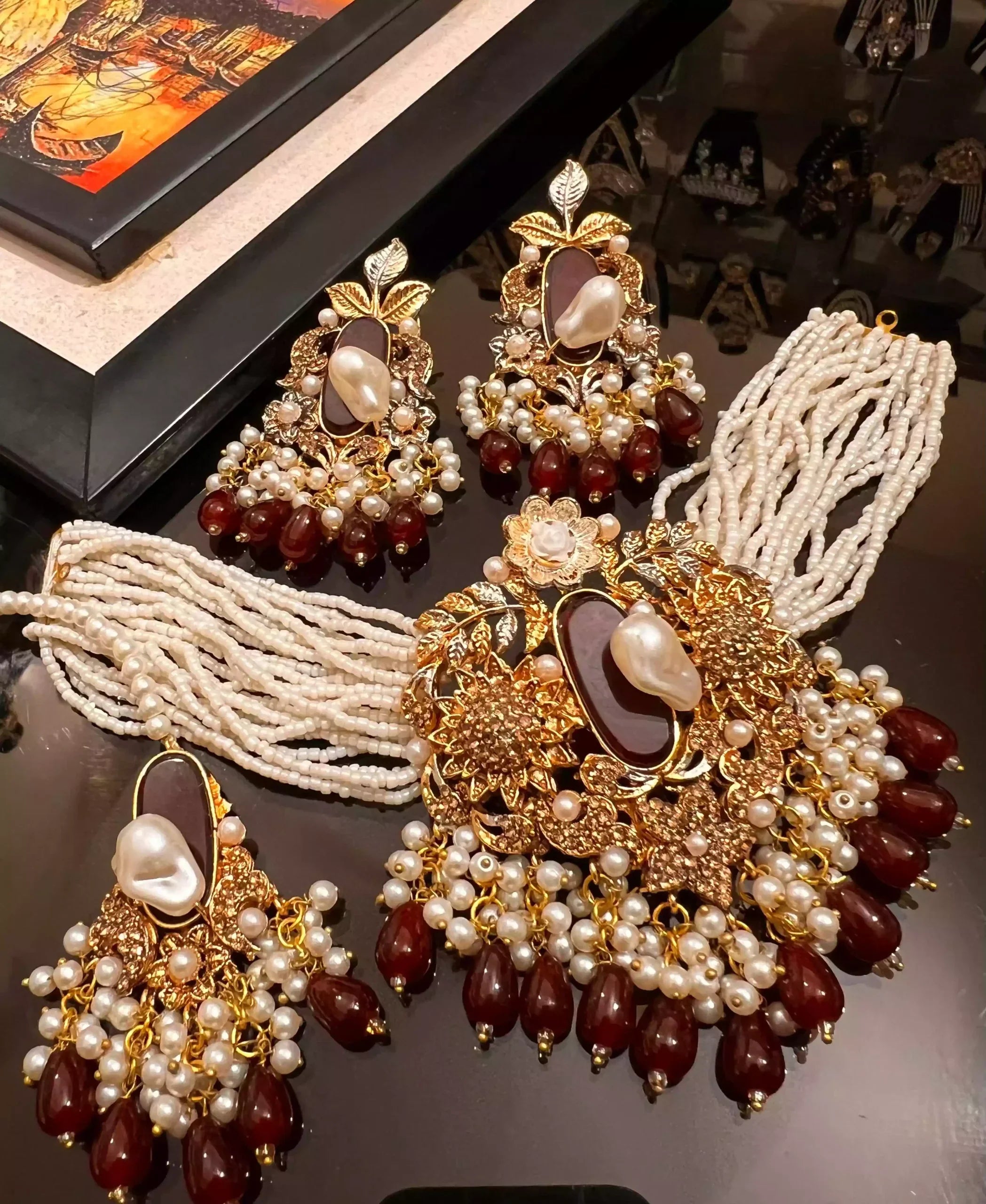 Handmade choker set