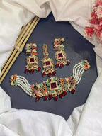 Noratan choker set with teeka