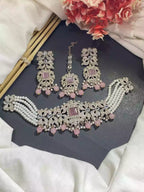 Noratan choker set with teeka