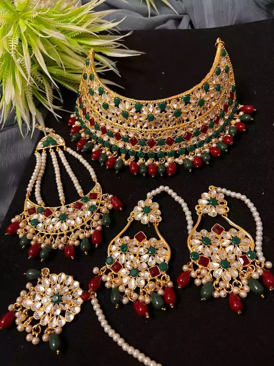 Kundan bridal set with jhumar Secondary image