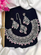Reverse AD necklace set
